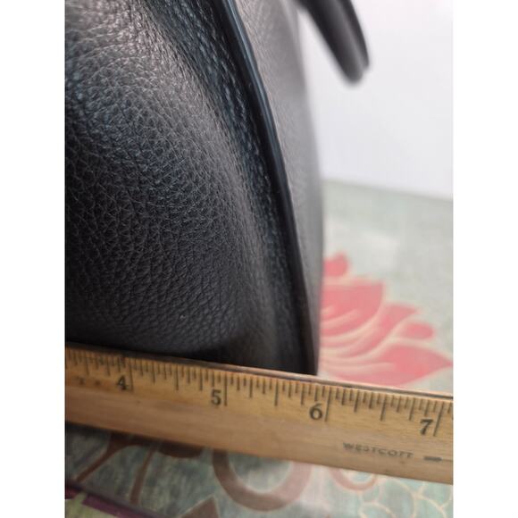 Michael Kors Manhattan Womens Satchel Handbag Black Pebble Gold Hardware W Strap - Picture 16 of 16